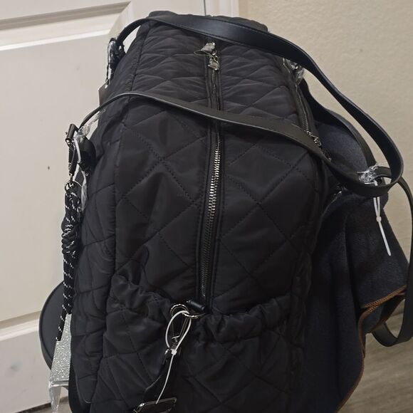 Steve Madden BLeona Quilted Weekender Travel Bag - Picture 6 of 14